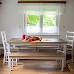 Domacija Vesel Trebnje