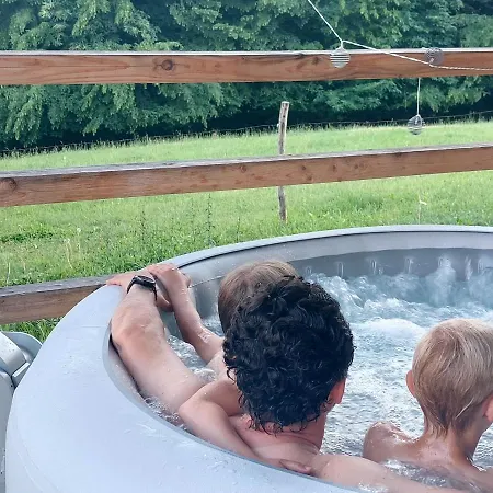 Domacija Vesel * Trebnje