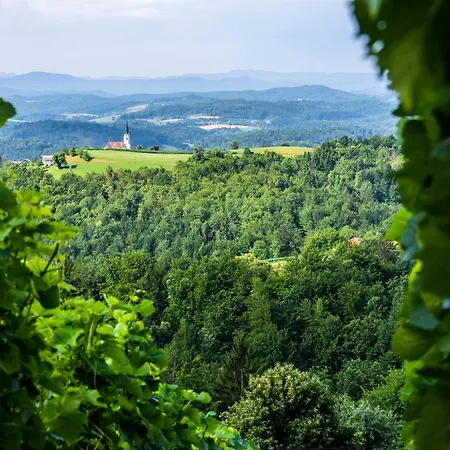 Domacija Vesel Feriehus Trebnje