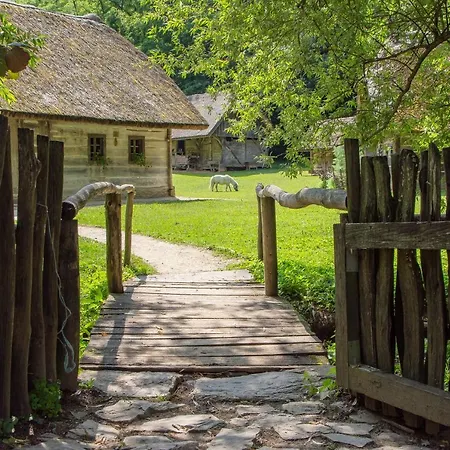 Domacija Vesel Prázdninový dům Trebnje