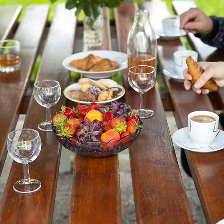 Domacija Vesel Prázdninový dům Trebnje