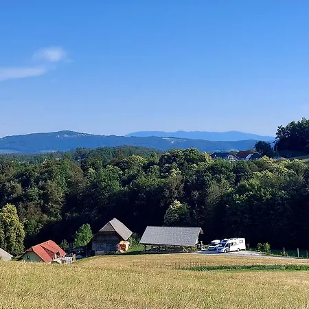 Domacija Vesel Trebnje