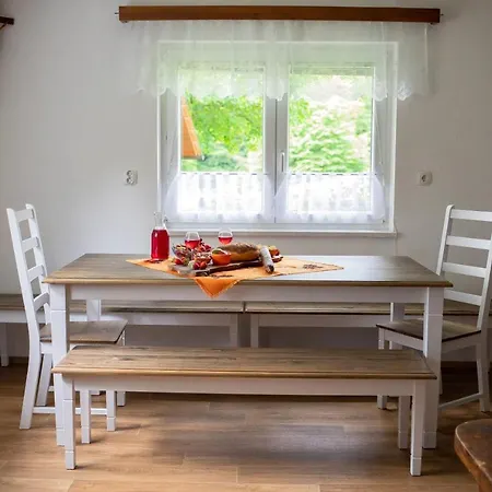 Domacija Vesel Trebnje