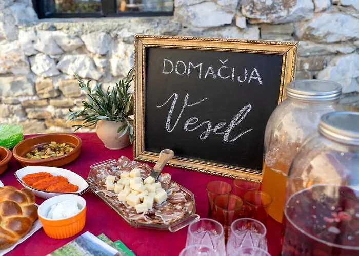 בית נופש Domacija Vesel