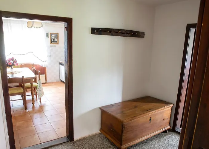 Domacija Vesel בית נופש *